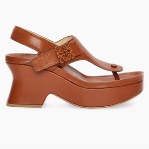 LOEWE Comfort Platform Slingback sandals.